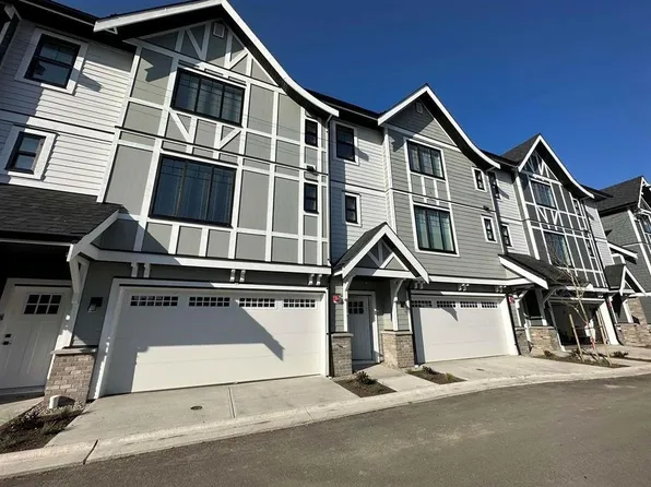 12018 237th St #6, Maple Ridge, BC V4R 2C8