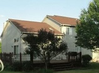 1017 Todd Ct, White Lake, MI