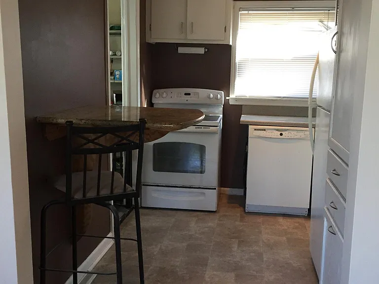 3613 Mildred St — Photo 5