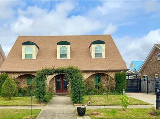 4433 Tracy St, Meraux, LA 70075