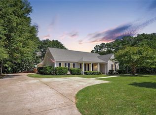 100 Kensett Dr, Williamston, SC 29697