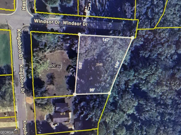 2948 Windsor Dr, Lithia Springs, GA 30122