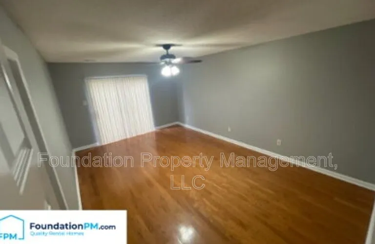 8265 Cedar Chest Dr — Photo 10