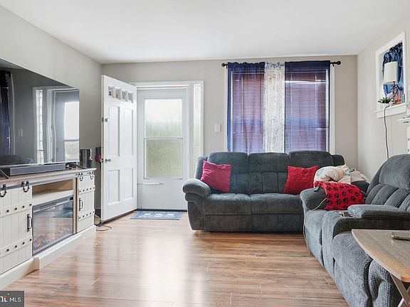 2nd image of 859 Cattell Rd