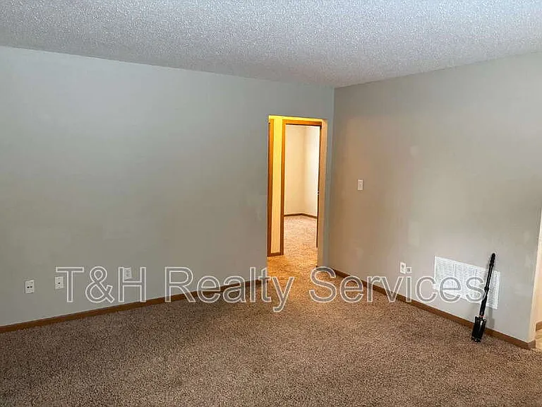 11316 Narrowleaf Dr — Photo 4
