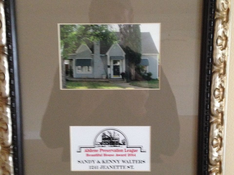 1st image of 1241 Jeanette St