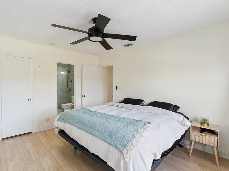 299 SW 7th St #2060 — Photo 13