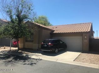 8941 E Capri Ave, Mesa, AZ 85208