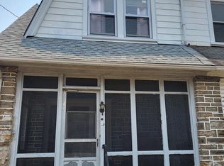 9 Ardsley Rd, Upper Darby, PA 19082