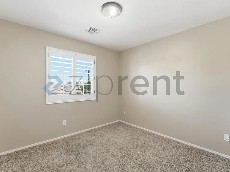 23196 S 216th St — Photo 34