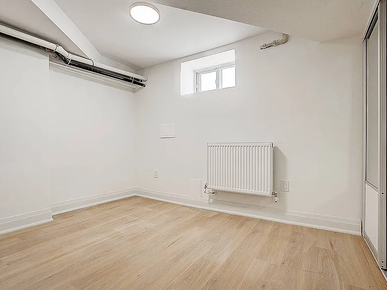 75 Kendal Ave #BASEMENT — Photo 22