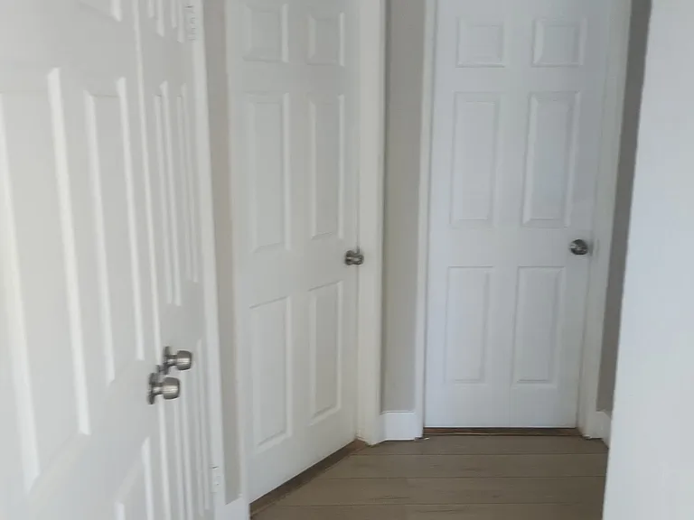 560 W Shamrock St #A — Photo 12