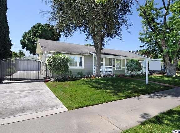 2nd image of 1006 W Palm Ave