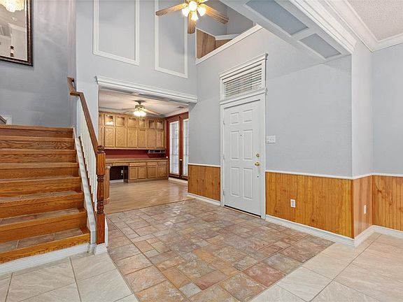 4th image of 3201 Lochwood Dr