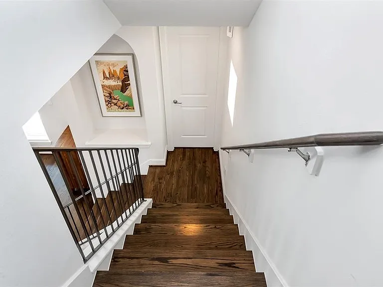 1221 Bonner St — Photo 17