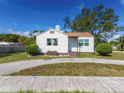 4215 Greenwood Ave, West Palm Beach, FL, 33407