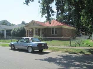 207 Suffolk Ave, Colonial Heights, VA 23834