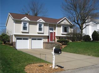 646 Northaven Cir, Glenshaw, PA