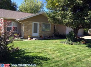931 10th St, Henderson, NE 68371