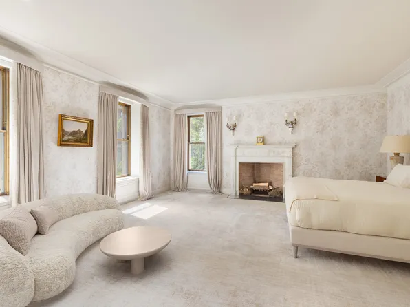 740 Park Avenue image 12 of 23