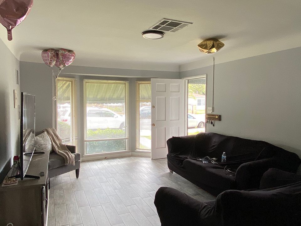 2nd image of 8991 Dorothy Ave #8991