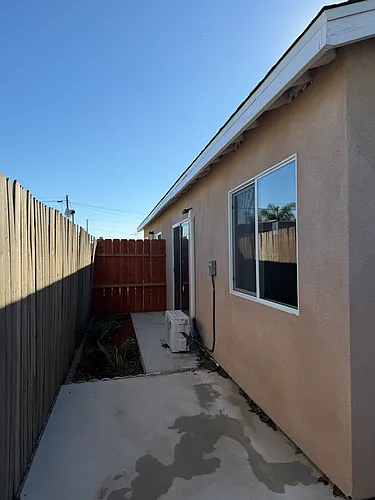 732 S San Antonio Ave Photo 1