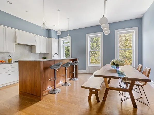 557 Ninth Street image 6 of 21