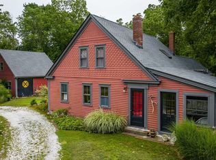 149 Pierce St, Rochester, MA 02770