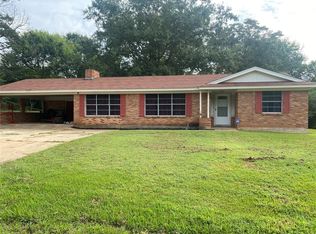 405 Daingerfield St, Naples, TX 75568