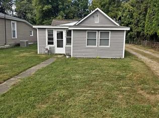 170 N Main St, Rosedale, IN 47874