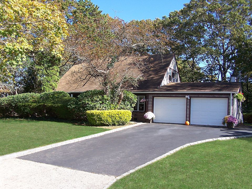 1st image of 79 Wedgewood Dr