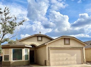 68 Avenida Jardin, Los Lunas, NM 87031