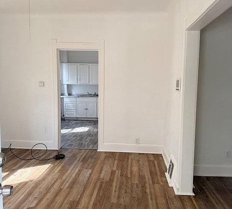 5th image of 25 E Pearl St