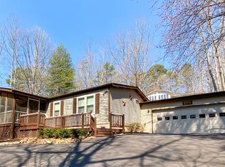 1044 Lakeside Dr, Blairsville, GA 30512
