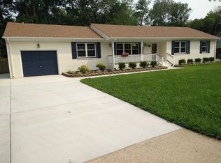 533 Rebel Rd, Chesapeake, VA 23322