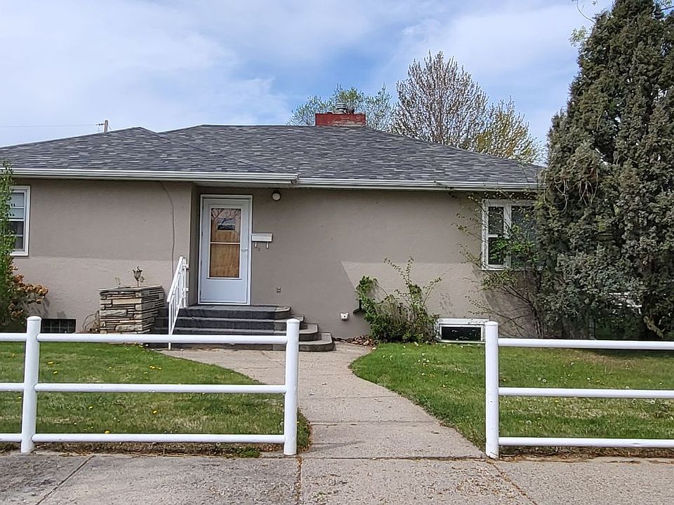 1st image of 305 S Custer Ave