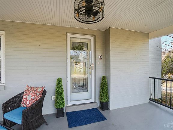 5th image of 1 Hilltop Ln