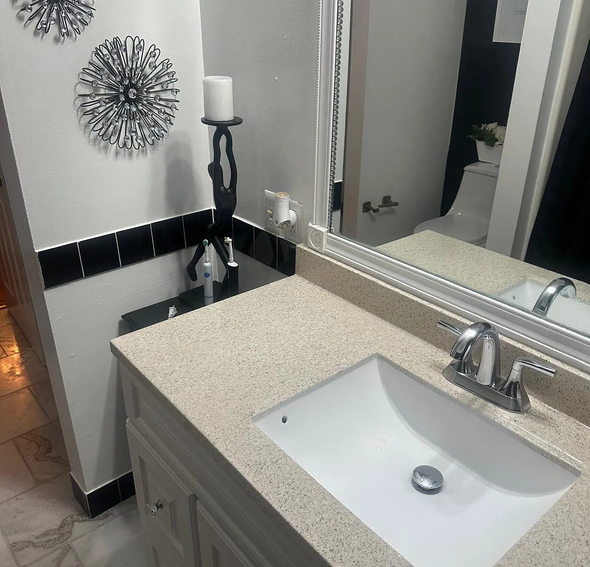 5 Chapin Ave — Photo 2