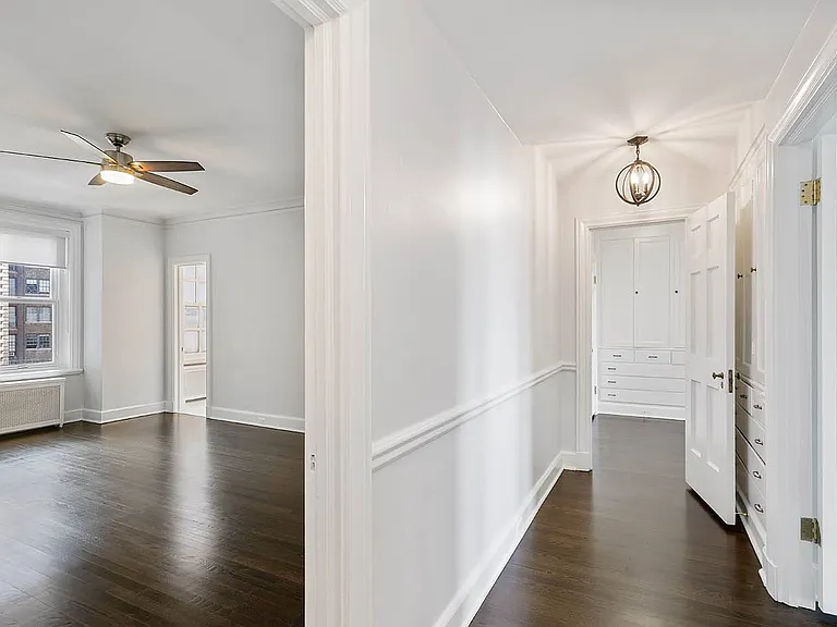 3240 North Lake Shore Drive — Photo 9