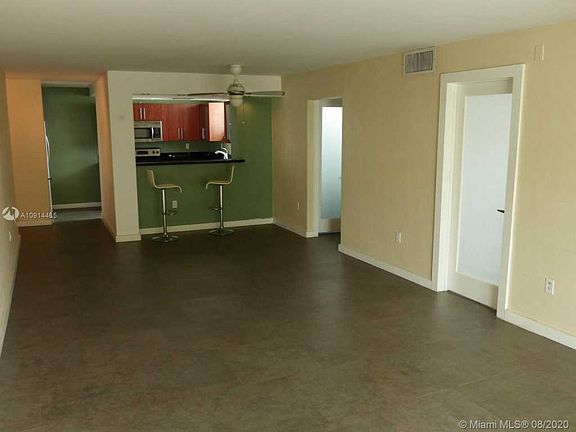 4th image of 1045 10th St APT 304