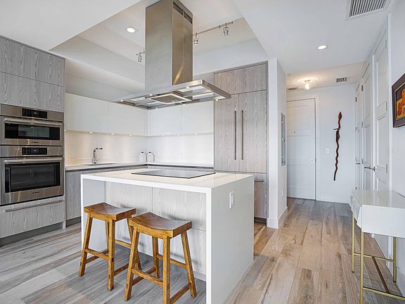 4th image of 155 E Boca Raton Rd #912