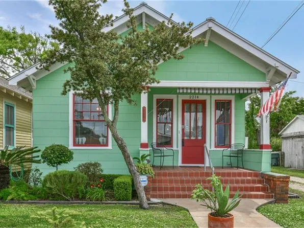 2214 31st St, Galveston, TX 77550