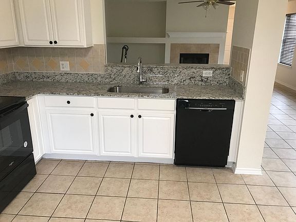 4th image of 536 Nance Dr