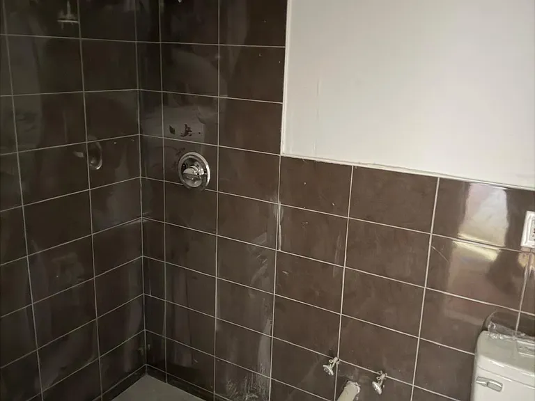 1256 Teller Ave #2A — Photo 3