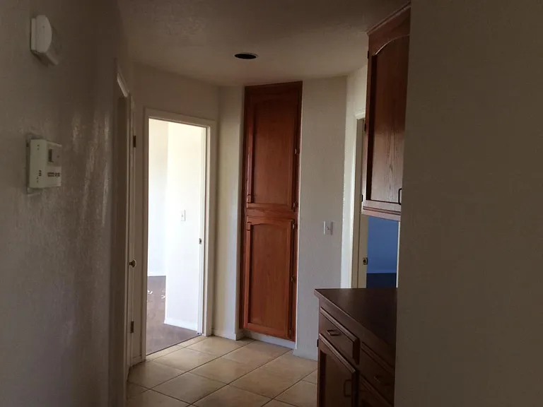 20412 Airway Blvd — Photo 10