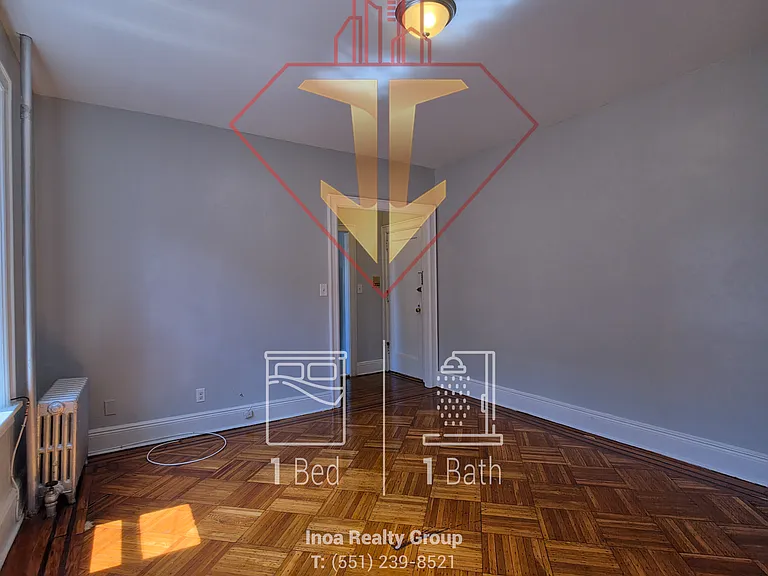 25 W 33rd St #19 — Photo 15