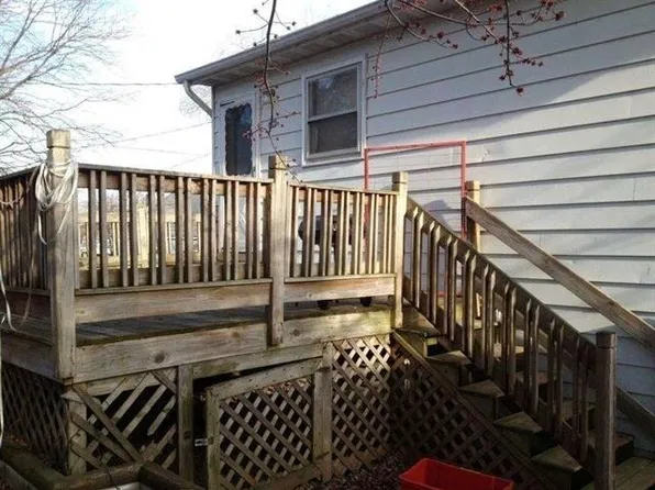515 1/2 W Howe St, Bloomington, IN 47403
