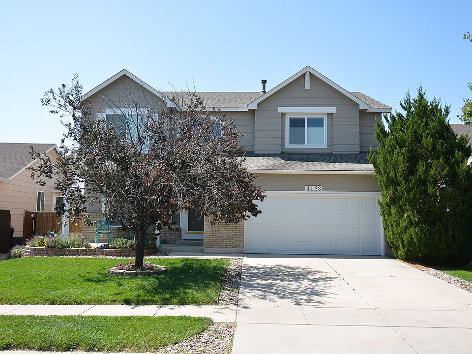 1st image of 4123 Round Hill Dr
