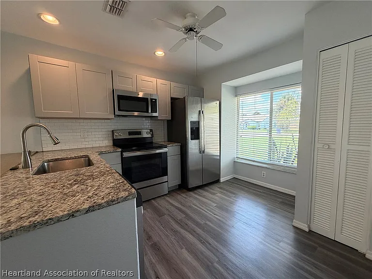 4807 Granada Blvd — Photo 4