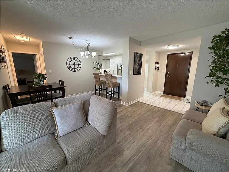 1276 Maple Crossing Blvd #711 — Photo 2